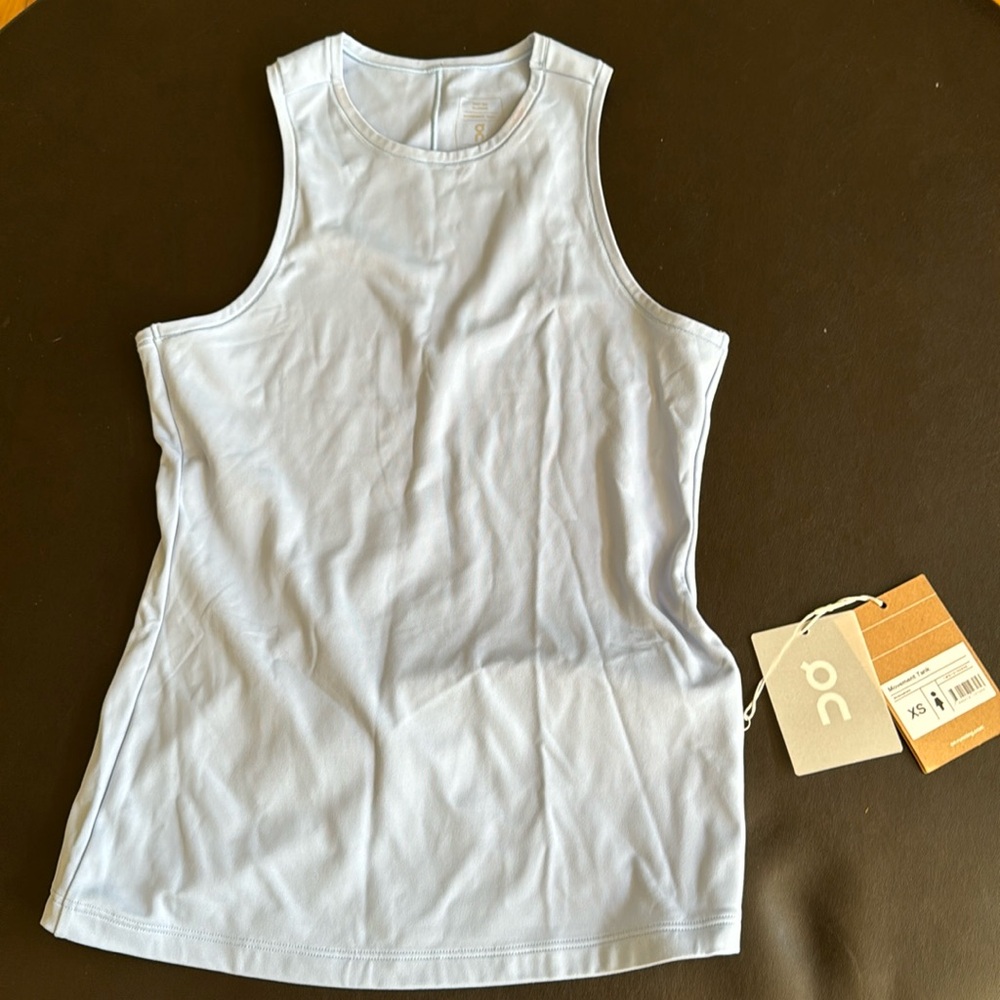 On Cloud Movement tank, NWT women’s xs light blue color